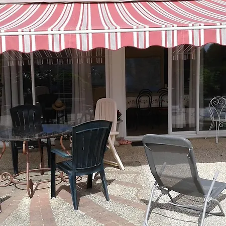 La Nouste Maisoun Bed & Breakfast